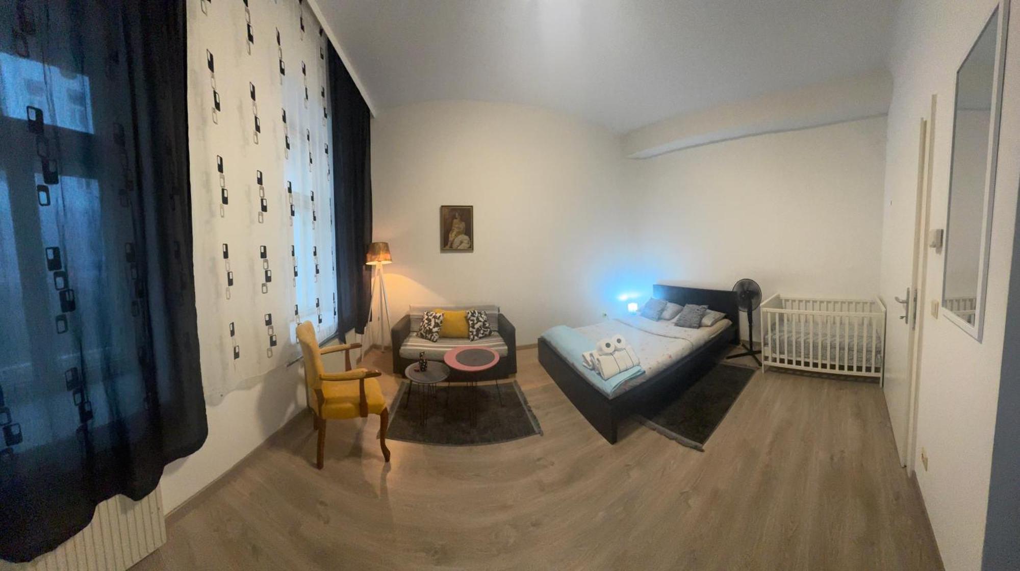 Apartment Ganze Klein 1100 Vienna